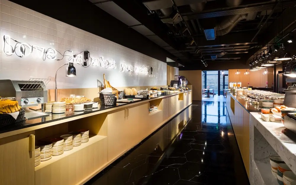 هتل ایزمیوت